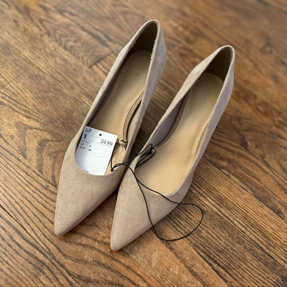 H&M size 7 beige pointed pumps - Picture 1 of 3